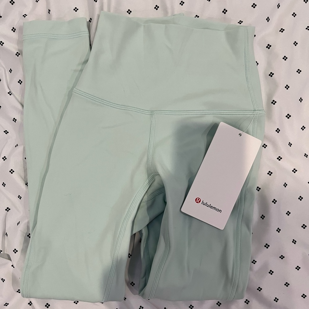 NWT Mint blue Lululemon align leggings size 0 25" high rise